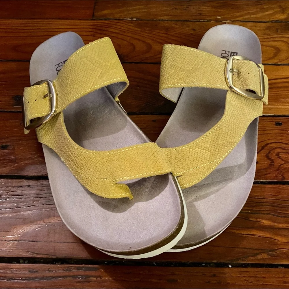 White Mountain Footbeds Harley Sandals Size 11 NWOB